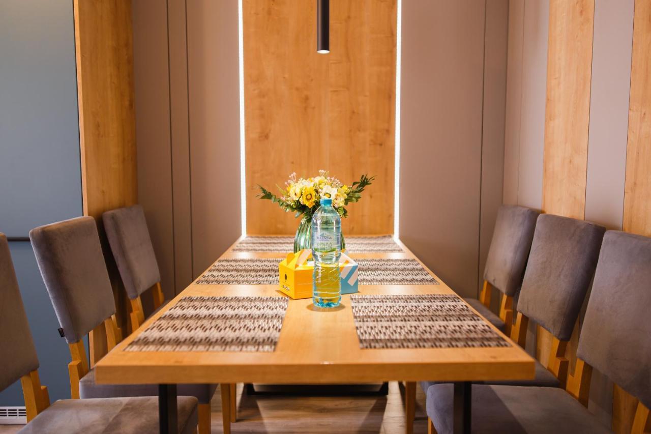 Apartmán Charming Family Haven Oradea Exteriér fotografie